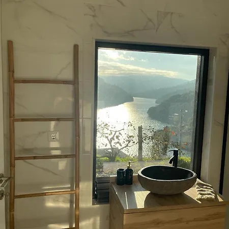 Quinta Vale Do Cabo ヒーバ・ドウロ