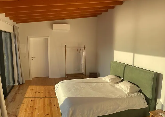 Country house Quinta Vale Do Cabo *